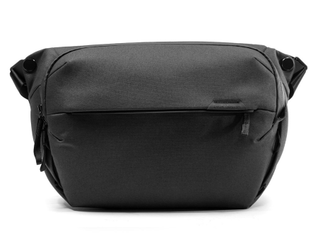 Peak Design Everyday Sling 6L v2 - Black For Sale